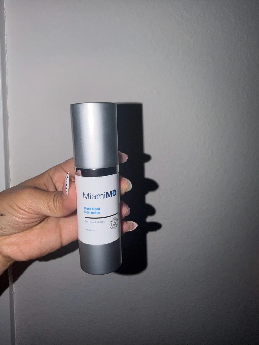 miami MD Dark Spot Corrector